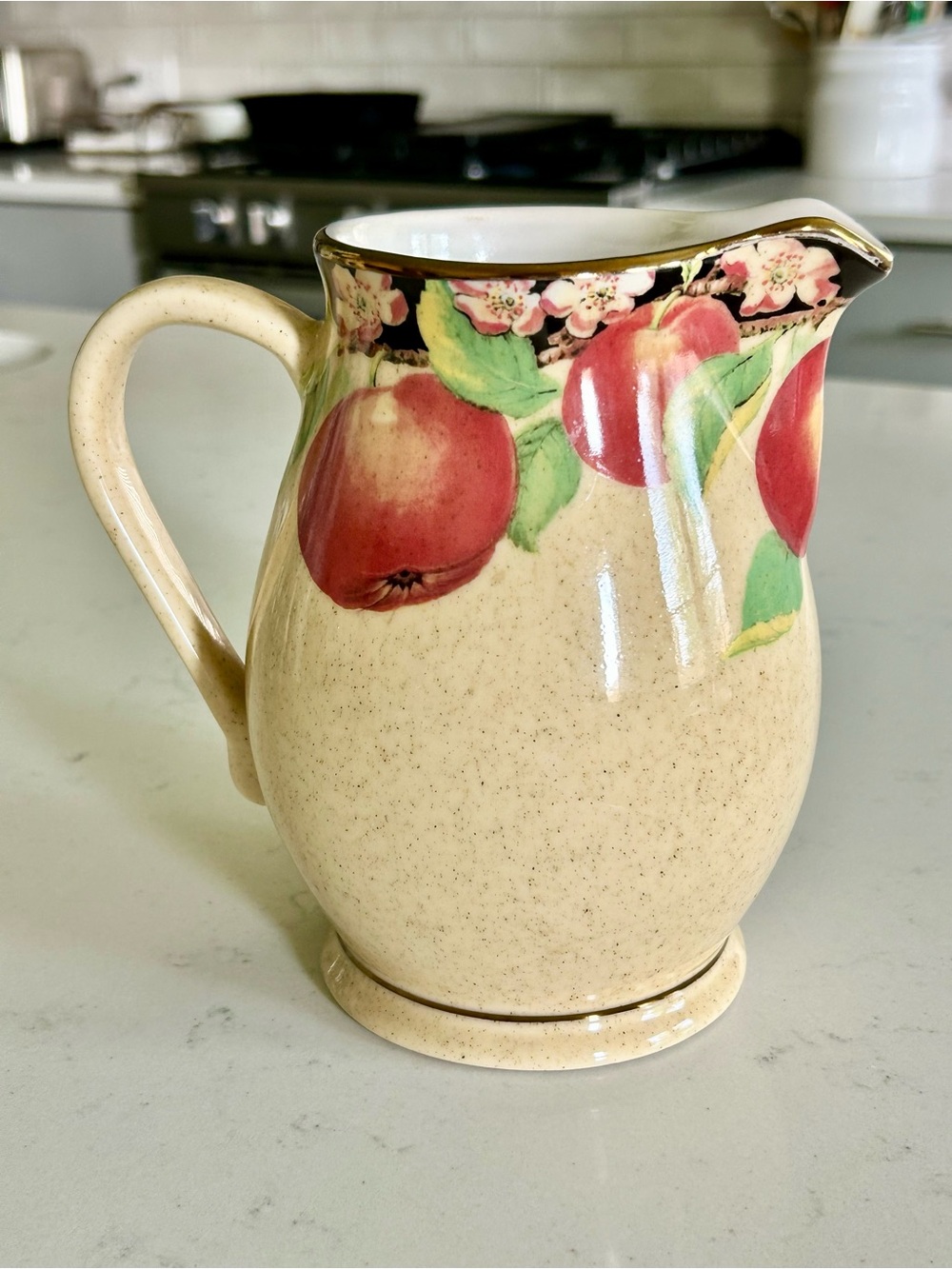 Ceramica Yapacunchi Pitcher with gold rim~product of Ecuador